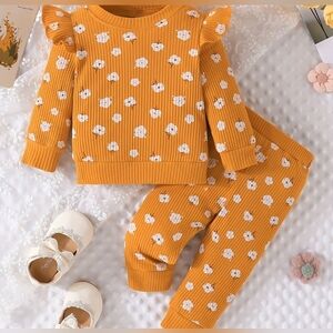Adorable Flower Baby Set